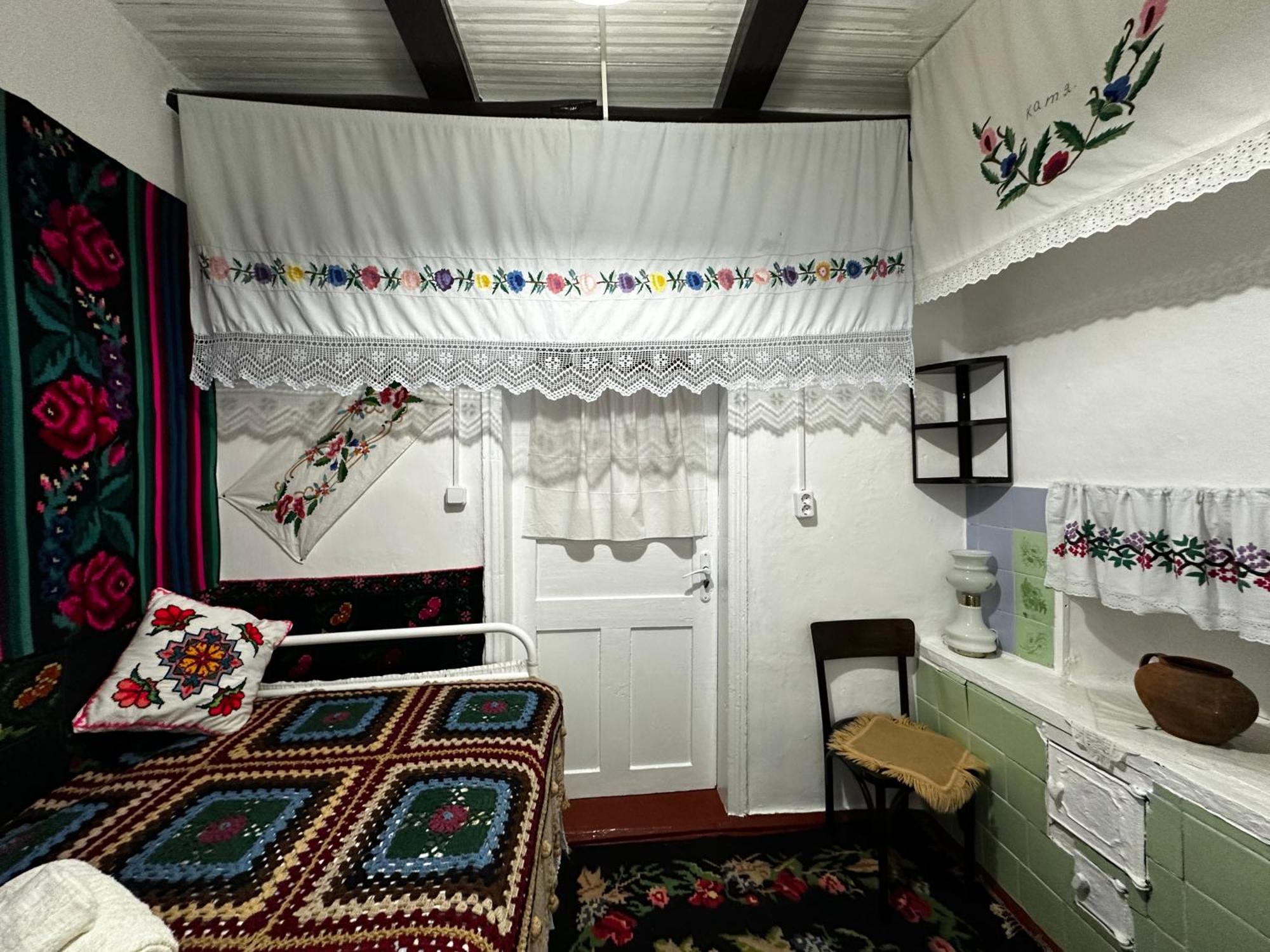 Selemet La Madalina Bed & Breakfast エクステリア 写真